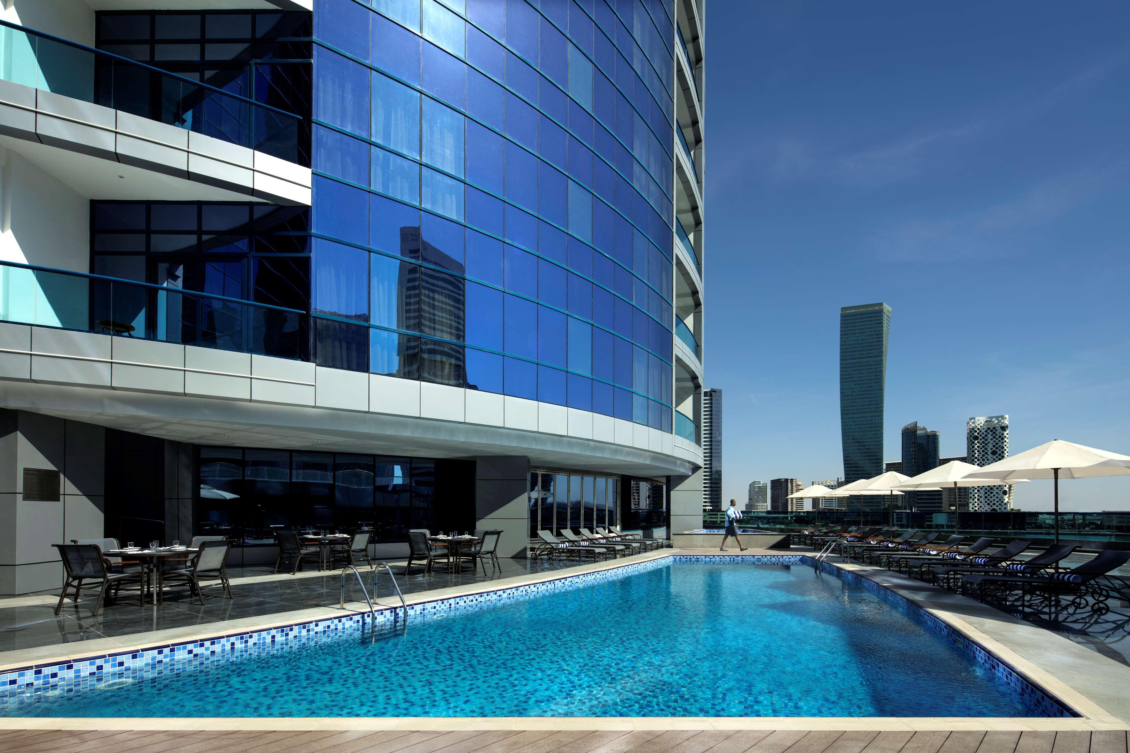Radisson Blu Hotel, Waterfront 5* Дубай
