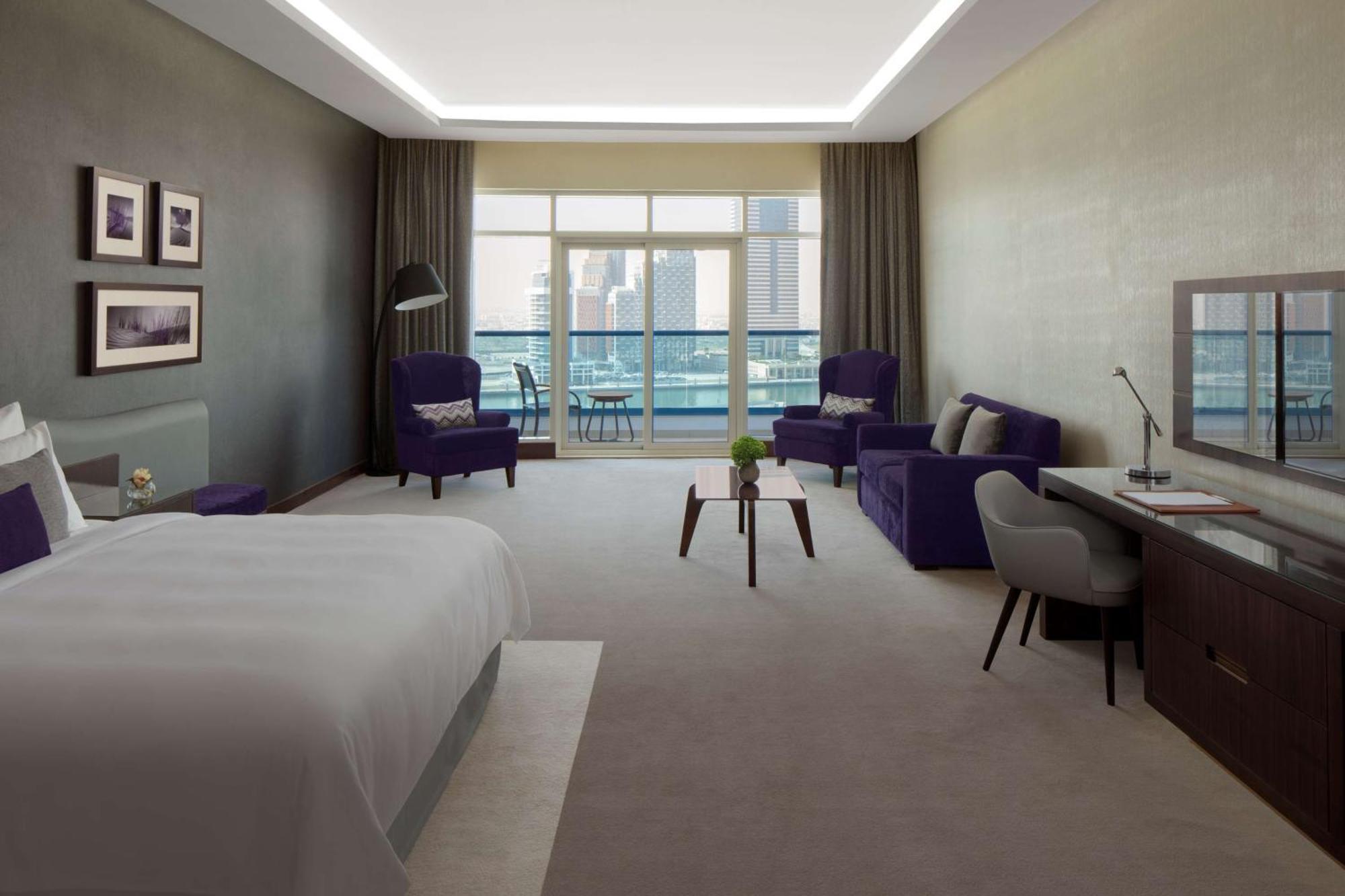 Radisson Blu Hotel, Waterfront Отель