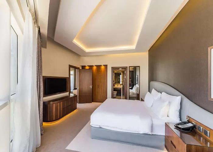 Radisson Blu Hotel, Dubai Waterfront