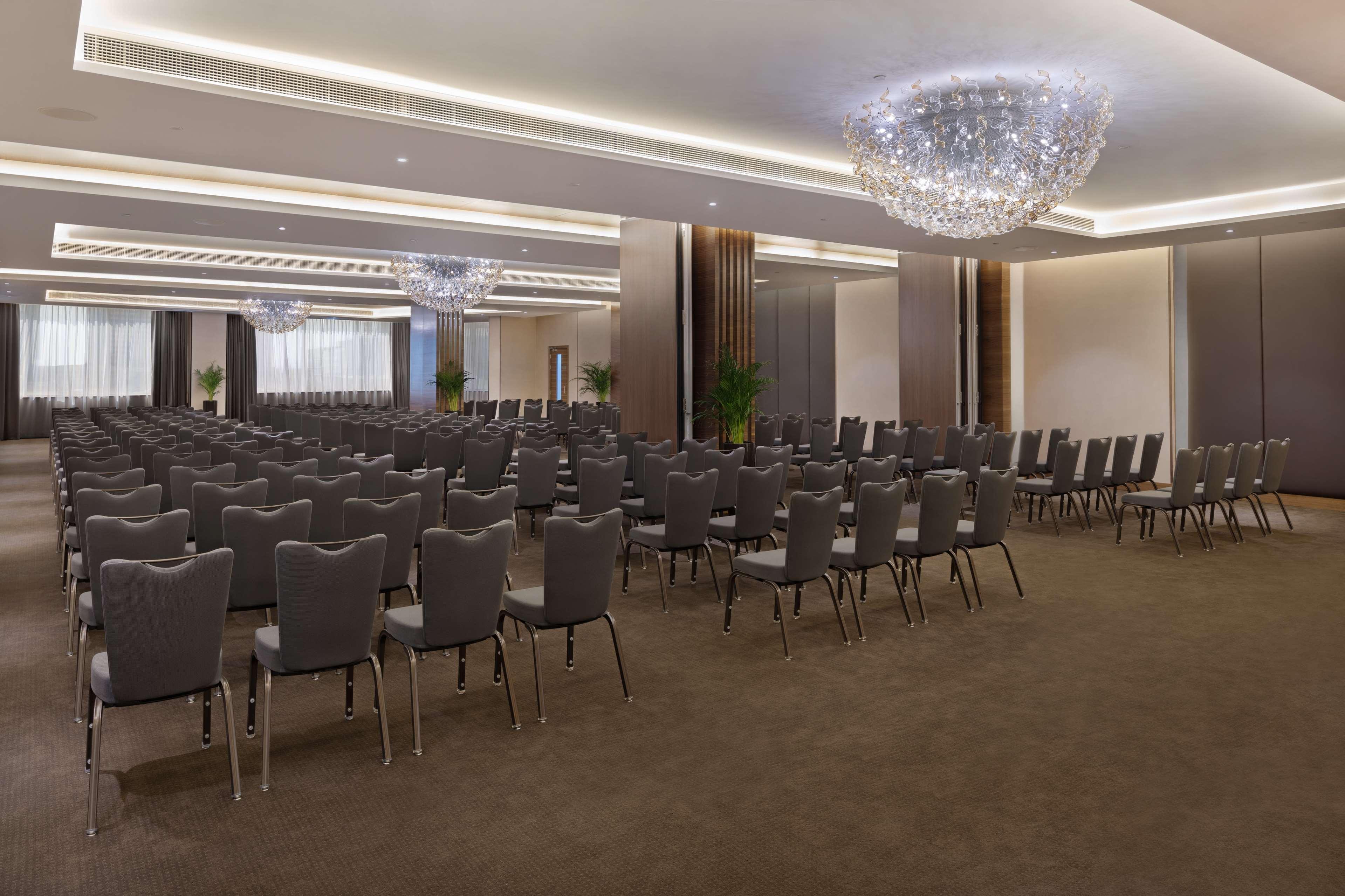 Hotel Radisson Blu Hotel, Waterfront 5*